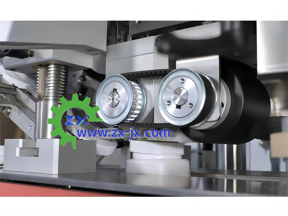 八轮搓盖机架款